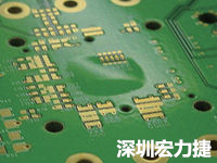 散熱差可能導致PCB阻焊層的剝離。